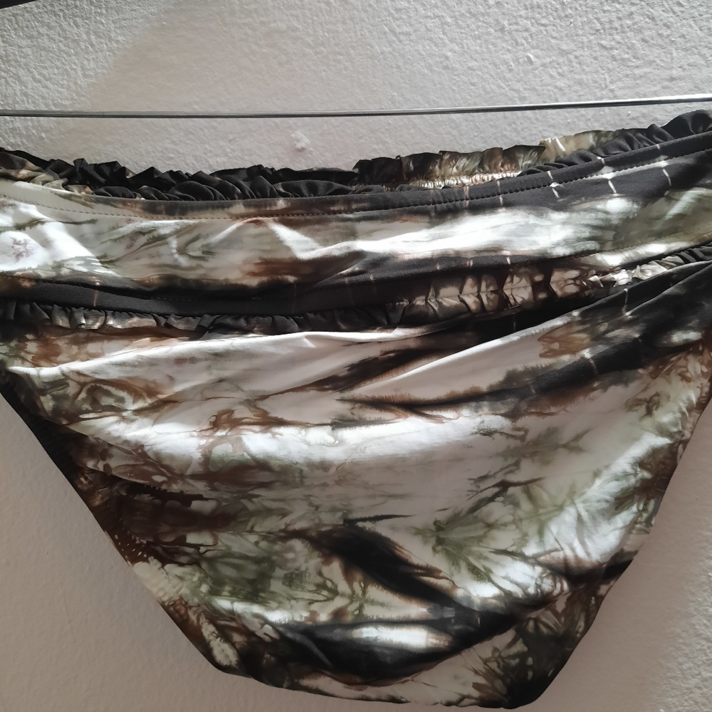 Bikini Bottom - Picture 3 of 4